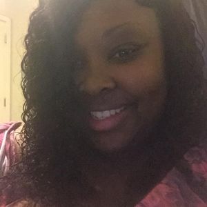 Meet your Posher, Charleane